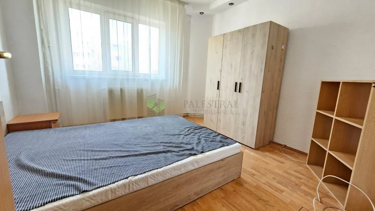 Apartament 2 camere Centrul Civic,decomandat,110000 Euro - foto 5