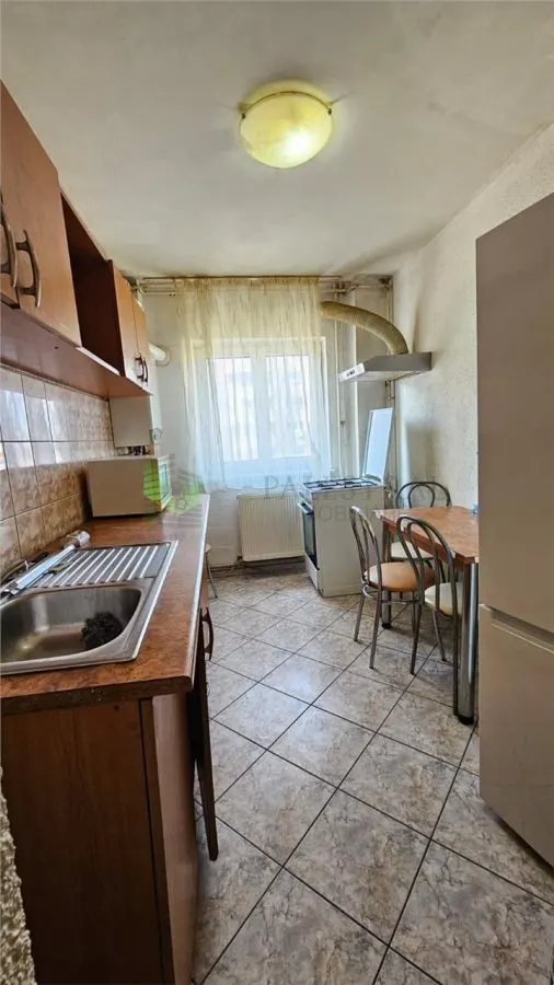 Apartament 2 camere Centrul Civic,decomandat,110000 Euro - foto 6