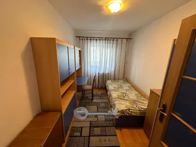 Apartament 3 camere decomandat , Păcurari â€“zona  Alpha Bank, 69 mp - foto 5