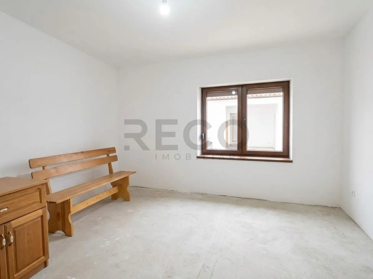 RECO 2 Case pe un teren generos de 1439 mp Livada de Bihor - foto 15