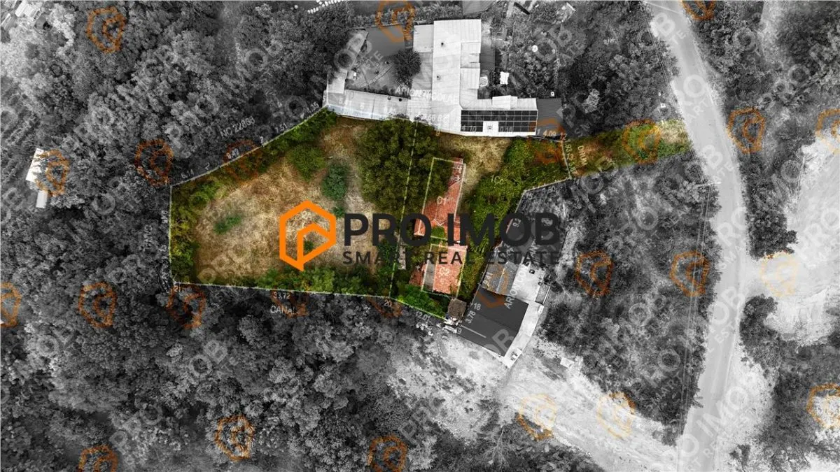 Teren Intravilan + Casa demolabila zona Monteoru - foto 2