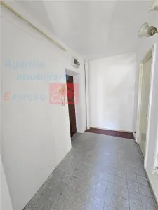 Apartament 2 camere, etaj 2, Tatarasi Dispecer - Iasi