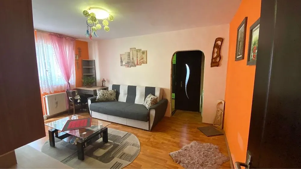Apartament mobilat, utilat, 2 camere, Astra, Brasov - foto 2
