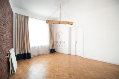 Apartament ultracentral cu 3 camere pe Strada Primariei - foto 13