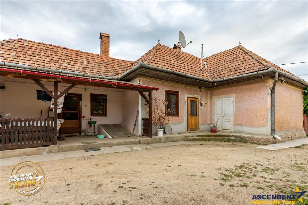 Ansamblu: Casa + atelier + sura + 1.123mp teren,  Sat Lunga, Covasna - foto 9