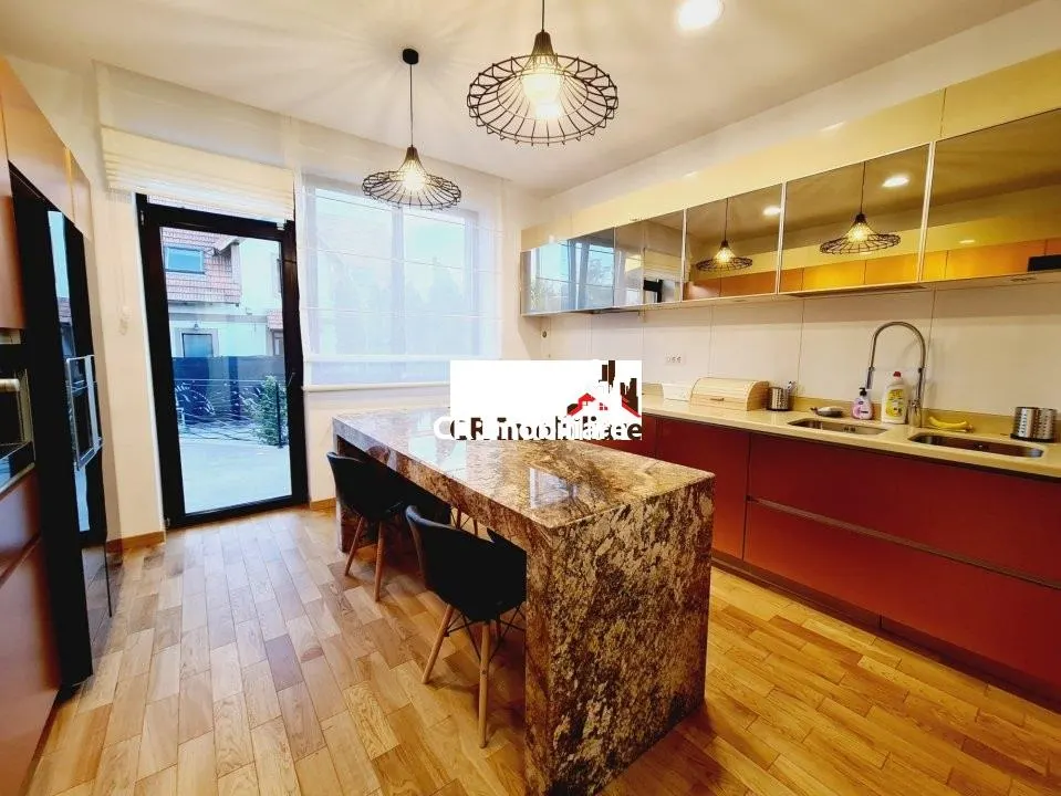 Vila Lux 7 camere Pantelimon teren generos - foto 8