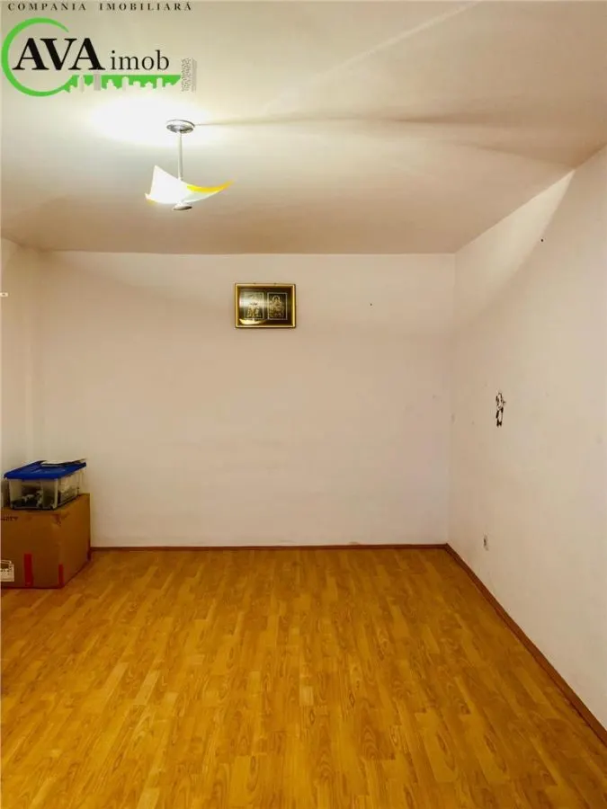 Apartament 2 camere,decomandat,  zona Mioritei Lidl - foto 3
