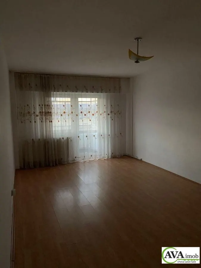 Apartament 2 camere,decomandat,  zona Mioritei Lidl - foto 8