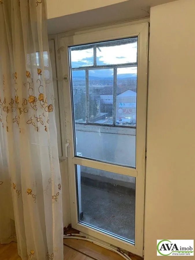 Apartament 2 camere,decomandat,  zona Mioritei Lidl - foto 9