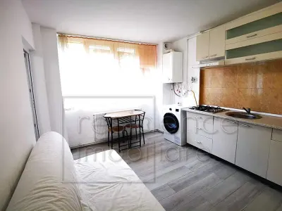 Garsoniera moderna, Zorilor, zona UMF - foto 3