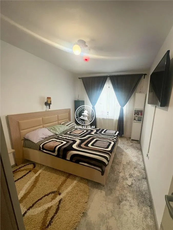 Apartament 2 camere, decomandat, Bucium, loc de parcare - foto 3