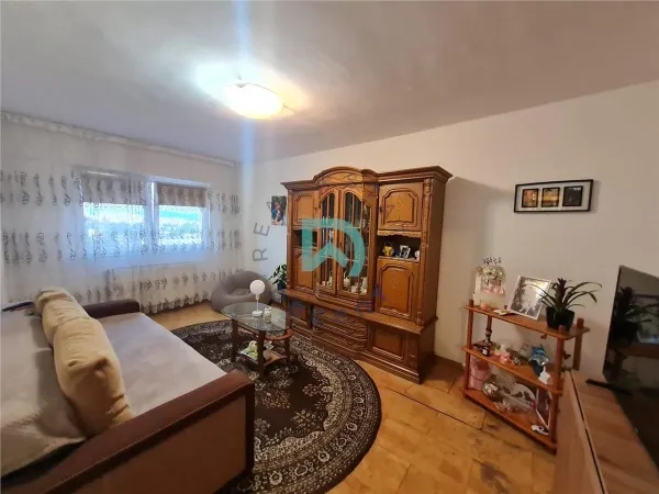 Apartament 3 camere Brașov - poza 2