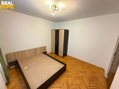 Apartament 3 camere Podu Ros Sediul PNL - Iasi