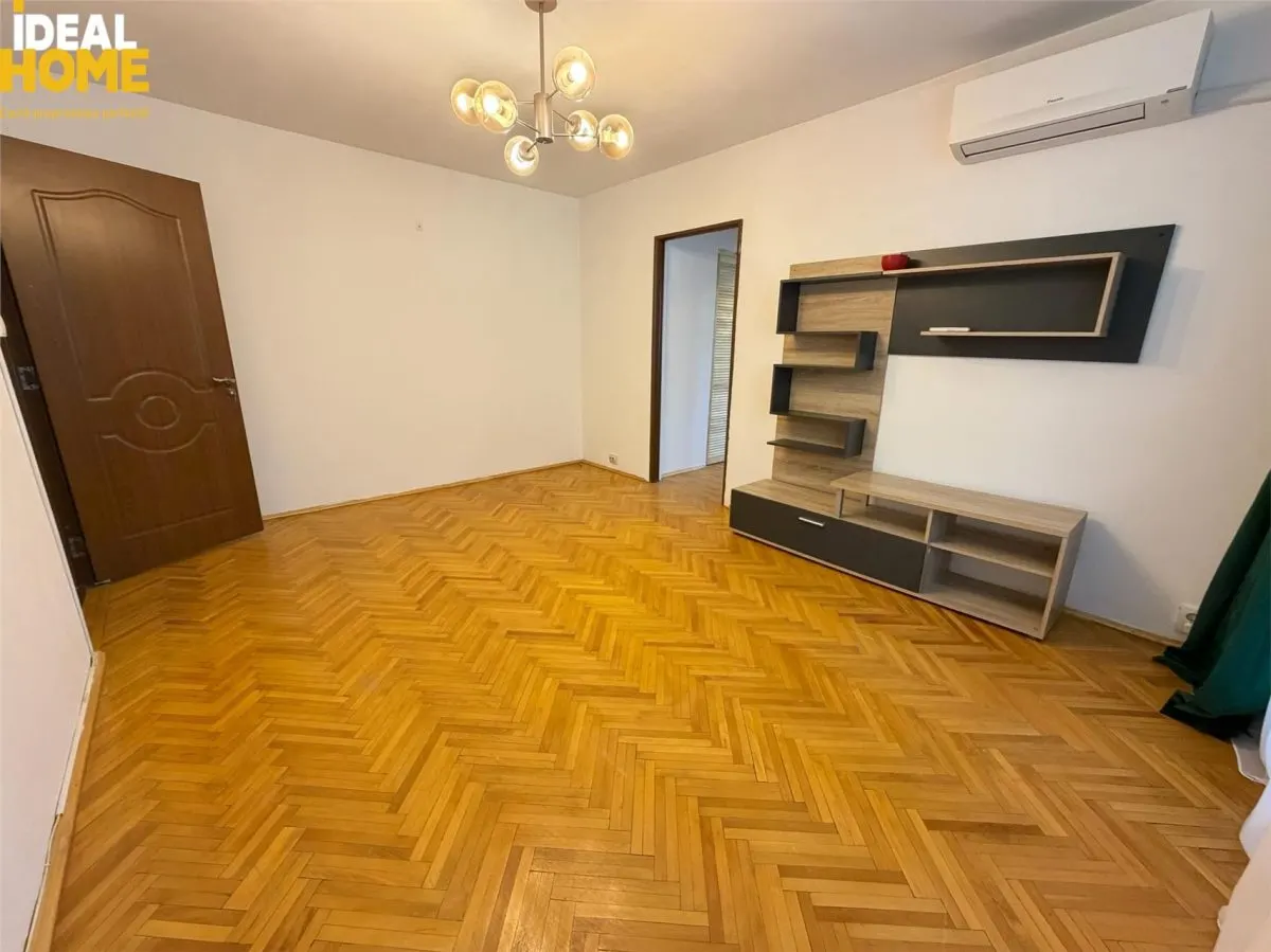 Apartament 3 camere Podu Ros Sediul PNL - foto 12