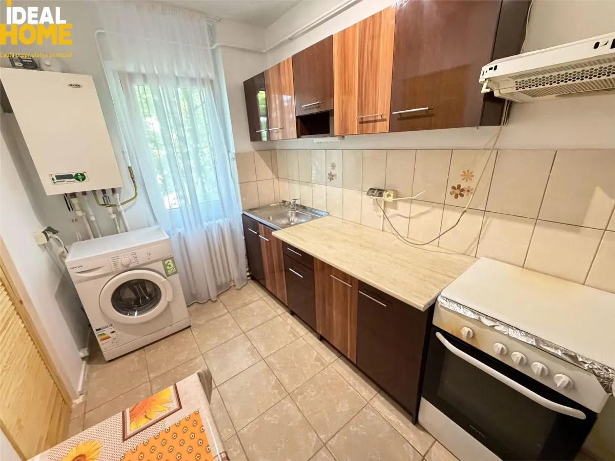 Apartament 3 camere Podu Ros Sediul PNL - foto 14