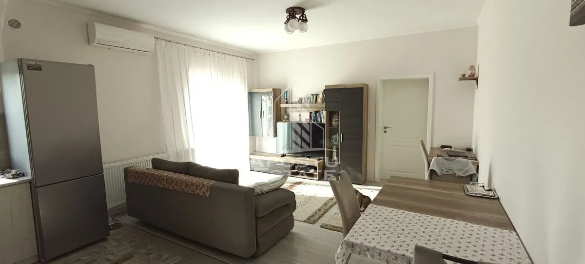 Apartament cu 2 camere de vanzare. complet mobilat, Giroc, Timis - foto 1