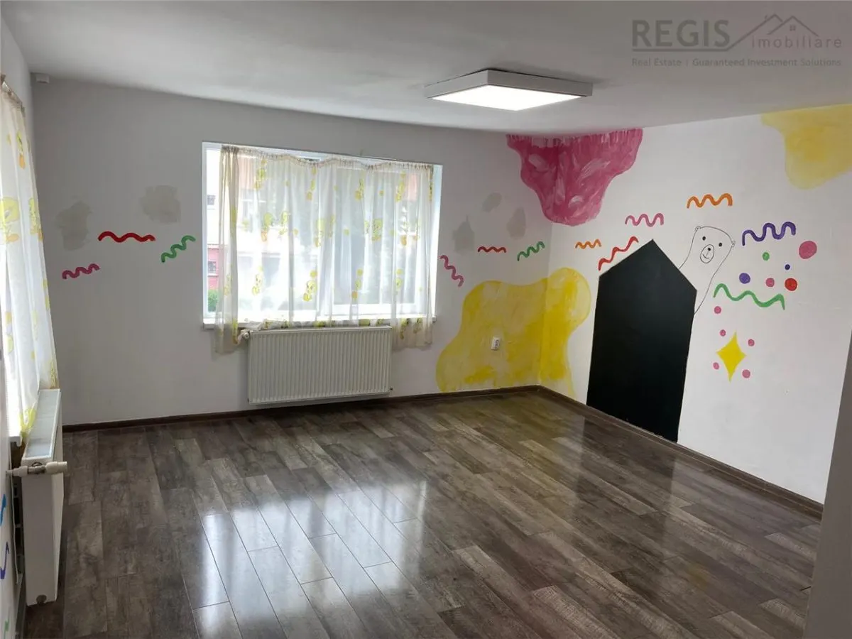 Spațiu comercial de închiriat â€“ Etaj independent, cartier Noua - foto 3