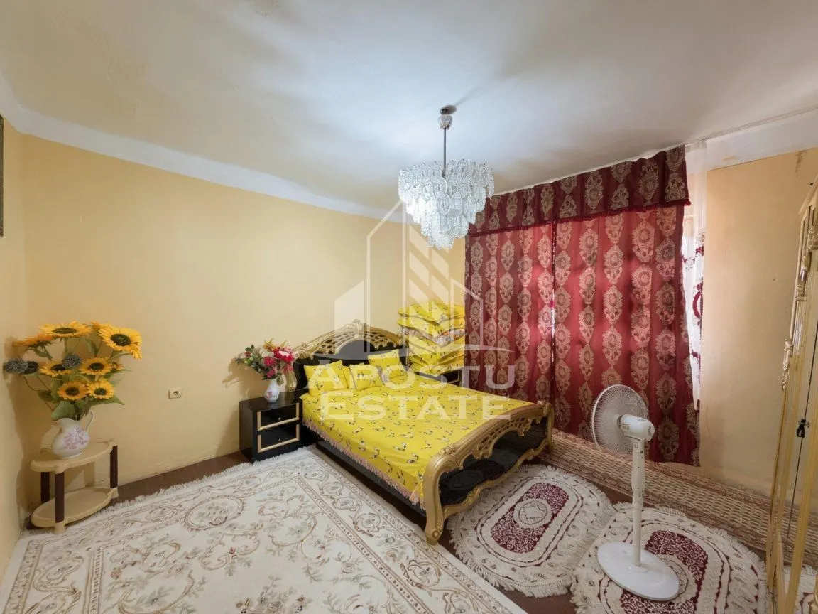 Casa de vanzare,  teren 225 mp, zona Fratelia, Bujorilor, Timisoara - foto 1