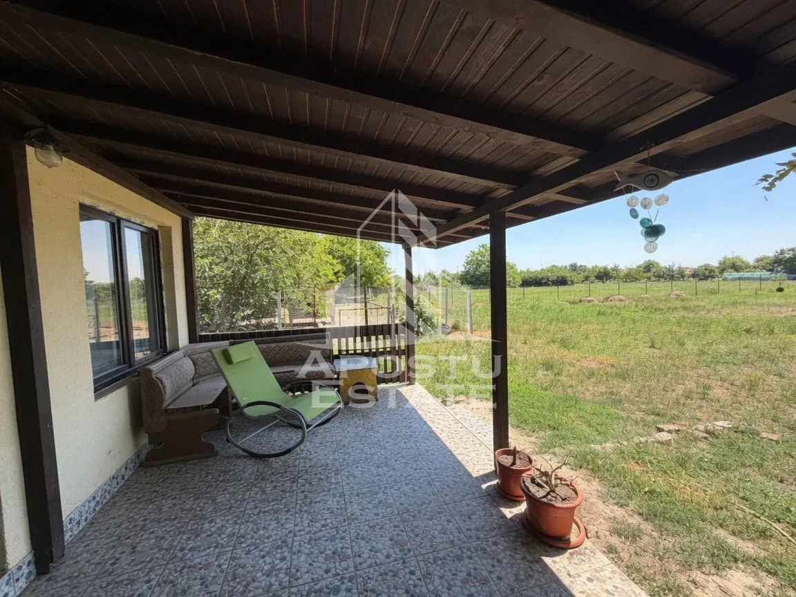 Casa + constructie moderna,de vanzare,2 locuinte,teren 2298 mp Giulvaz - foto 12