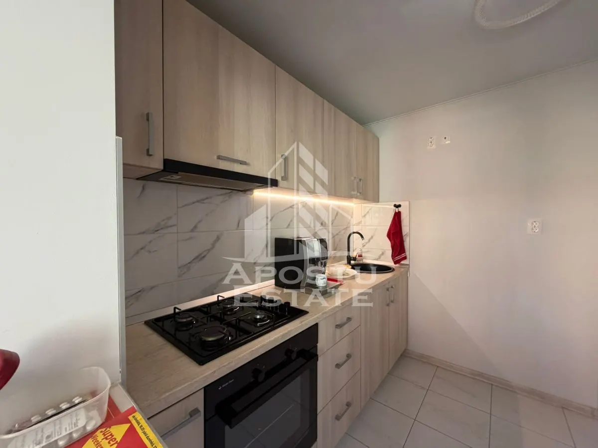 Apartament cu 3 camere, garaj, de vanzare, zona Plavat I I,Timisoara - foto 2