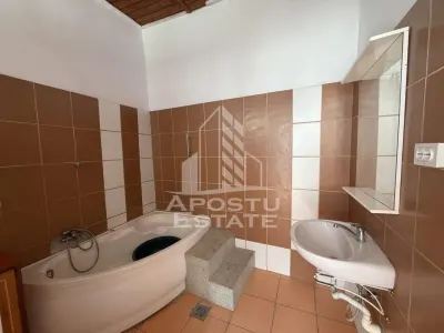 Casa de vanzare in Sandra, 5755 mp, teren, acoperis nou - foto 14