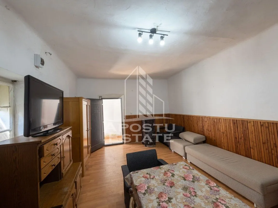 Casa de vanzare in Sandra, 5755 mp, teren, acoperis nou - foto 15