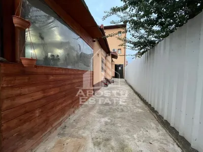 Casa individuala, 6 camere, 3 bai, garaj,acces auto, teren de 411 - foto 21