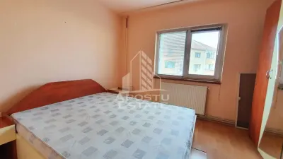 Apartament cu 3 camere, decomandat, etaj intermediar, Freidorf - foto 2
