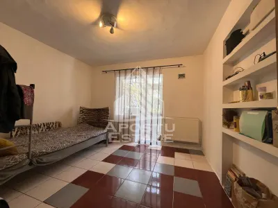 Apartament cu 2 camere, decomandat, parter inalt,centrala proprie - Timisoara