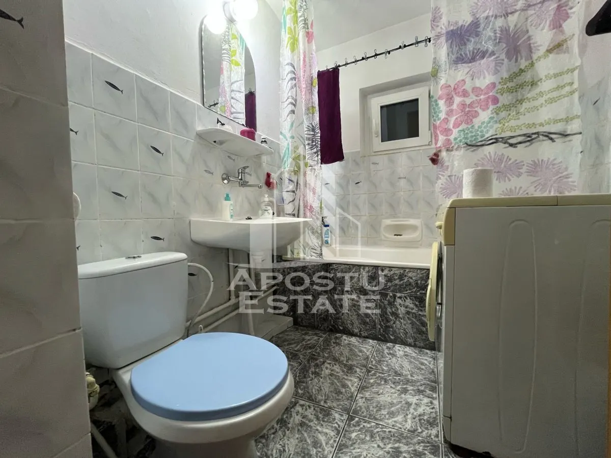 Apartament cu 2 camere, decomandat, parter inalt,centrala proprie - foto 6