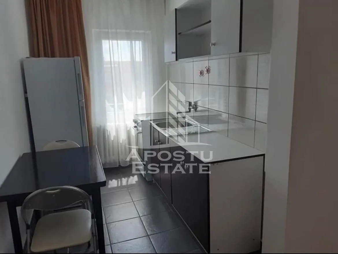 Apartament cu 1 camera decomandat  situat in zona Buziasului - foto 4