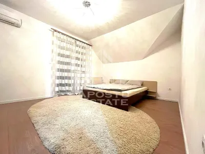 Casa individuala cu 6 camere, 3 bai, garaj, teren 500 mp si 2 fronturi - foto 8