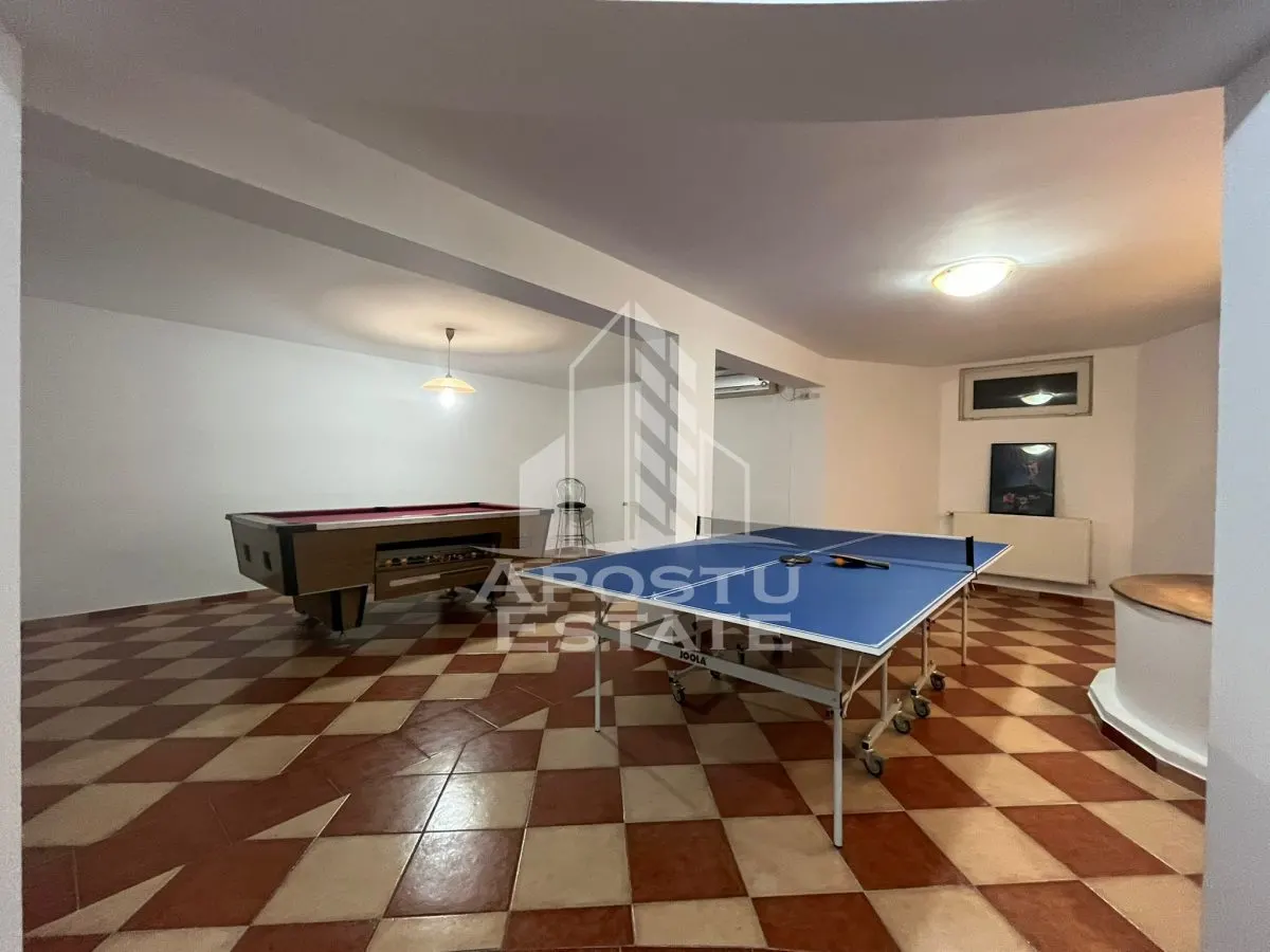 Casa individuala cu 6 camere, 3 bai, garaj, teren 500 mp si 2 fronturi - foto 9