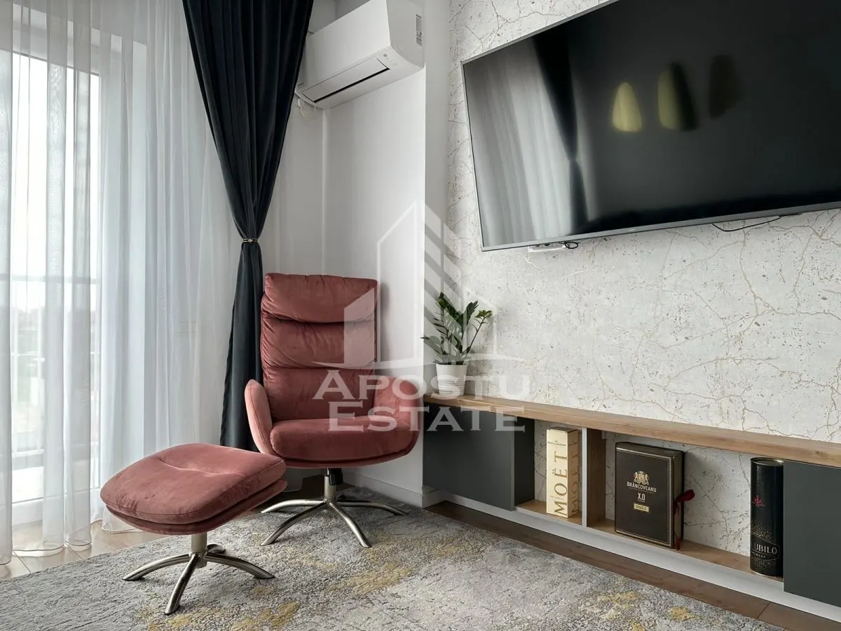 Apartament cu 2 camere, decomandat, loc subteran, zona Soarelui - foto 3