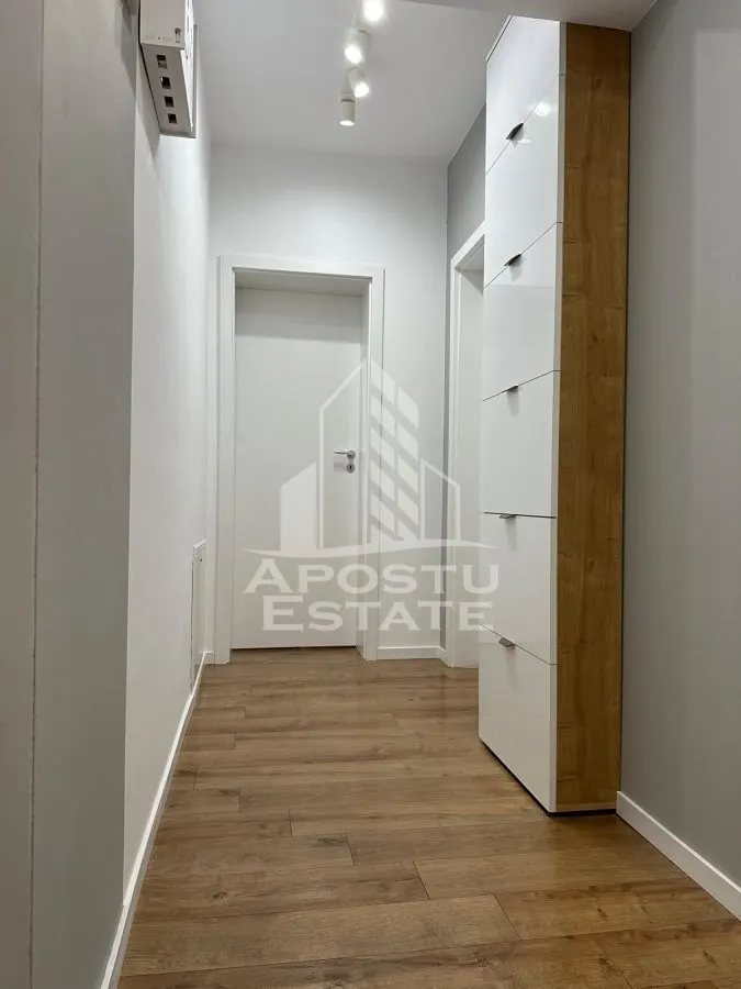 Apartament cu 2 camere, decomandat, loc subteran, zona Soarelui - foto 9
