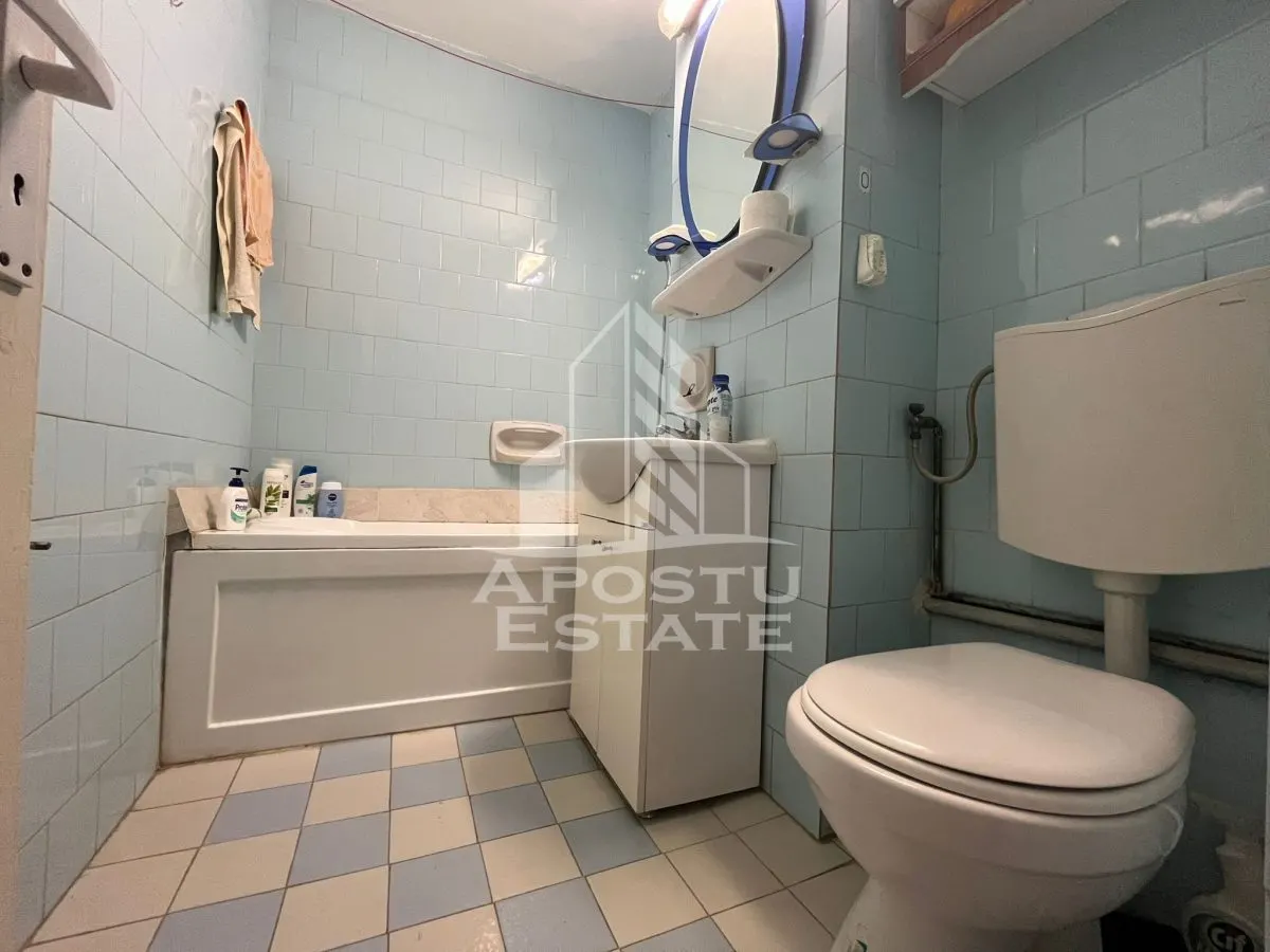 Apartament  cu 2 camere, semidecomandat, etaj intermediar, Dambovita - foto 8