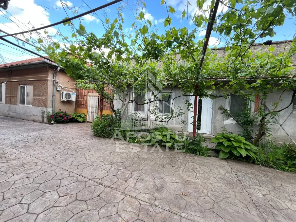 Casa individuala,3 camere, 2 bai, acces auto, garaj,teren 3182 mp - foto 13