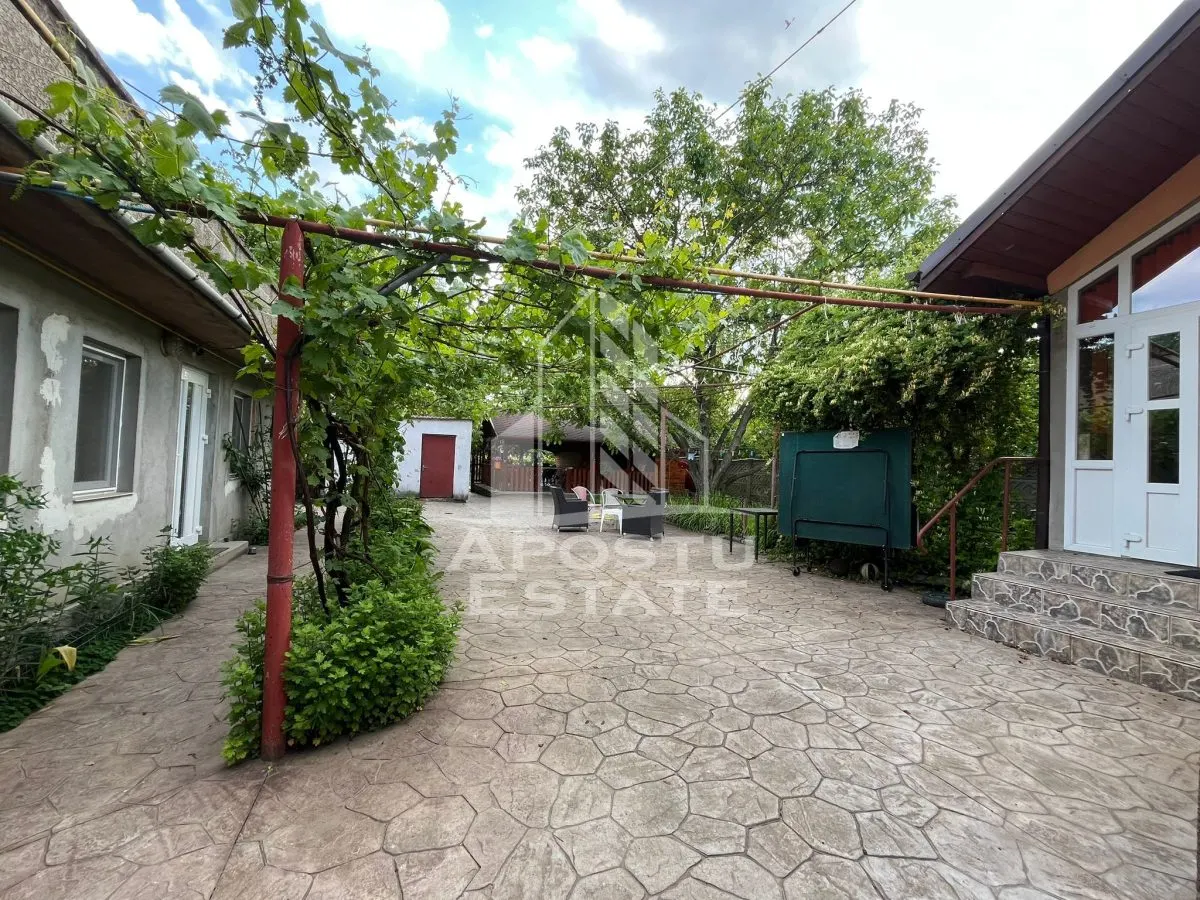Casa individuala,3 camere, 2 bai, acces auto, garaj,teren 3182 mp - foto 16