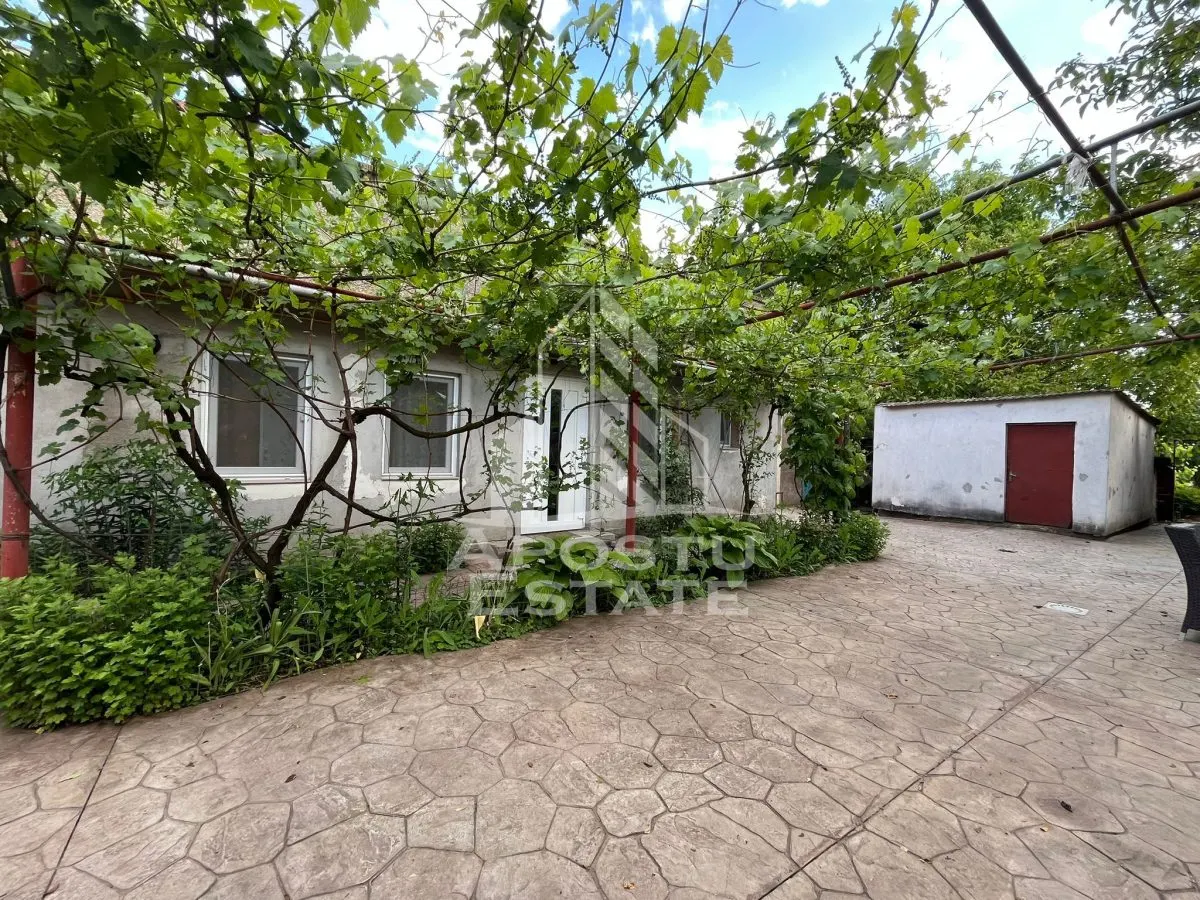 Casa individuala,3 camere, 2 bai, acces auto, garaj,teren 3182 mp - foto 18