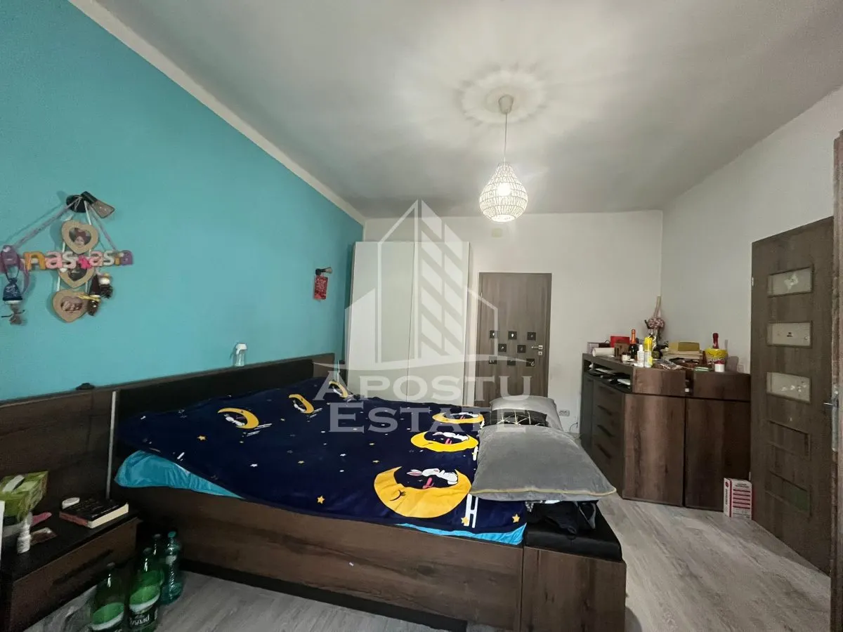 Casa cu 4 camere si teren de 2698 mp in zona Freidorf - foto 2