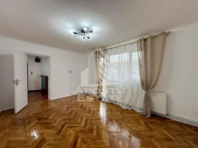 Apartament 3 camere, decomandat, centrala proprie, Circumvalatiunii - Timisoara