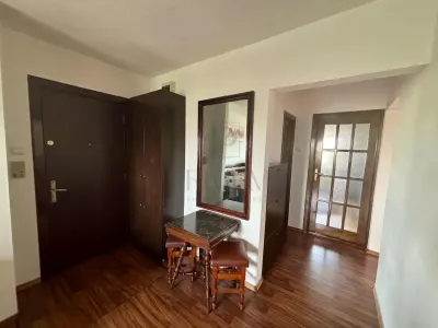 Apartament 3 camere | Calea Aradului | 80 mp | Mobilier din lemn masiv | 2 Bai | - foto 3