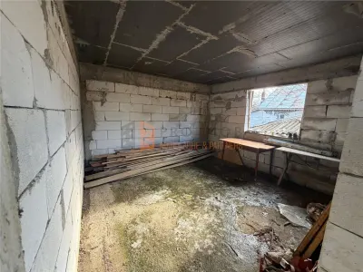 Casa tip parter zona Stalpu - foto 7
