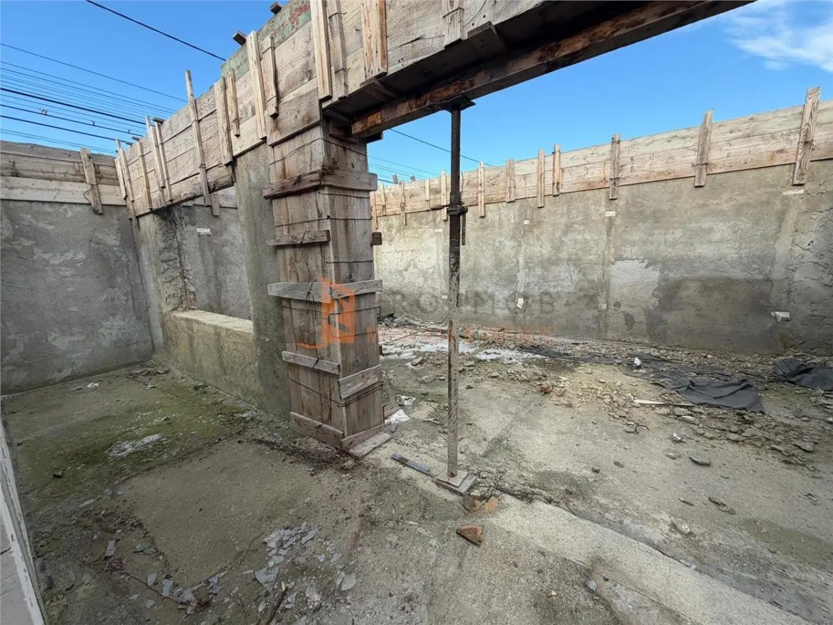 Casa tip parter zona Stalpu - foto 9