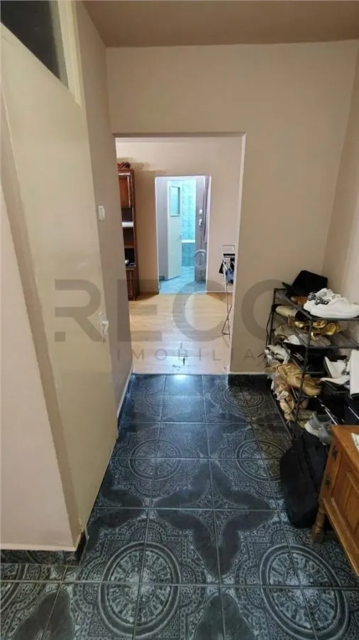 RECO Apartament 3 camere, parter, Decebal - foto 5