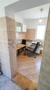 RECO Apartament 3 camere, parter, Decebal - foto 7