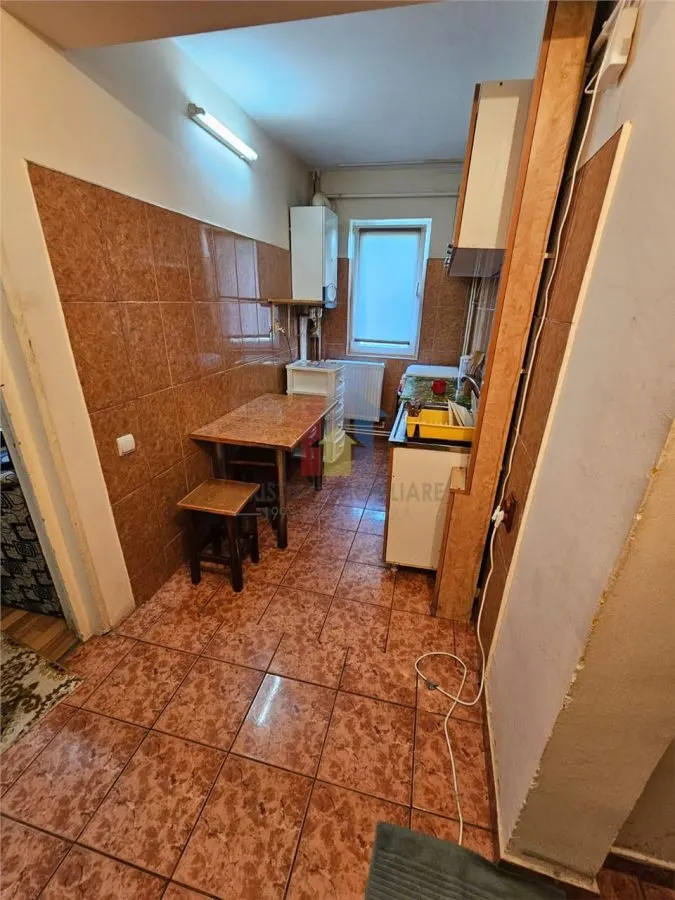 2 camere confort 2, etaj 3, Hipodrom - Microhala - foto 8