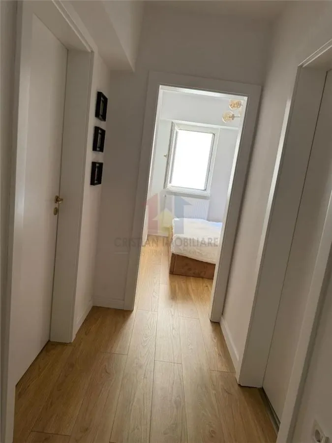 1 camera transformat in 2 camere, TOTUL NOU, Mobilat si Utilat, Independentei - foto 4