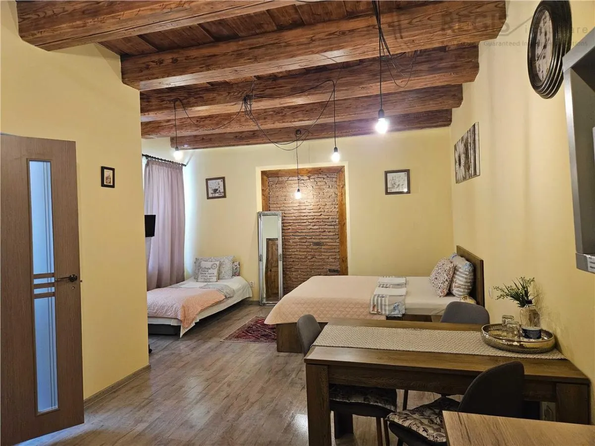 Studio Ultracentral Brasov - Michael Weiss - foto 3