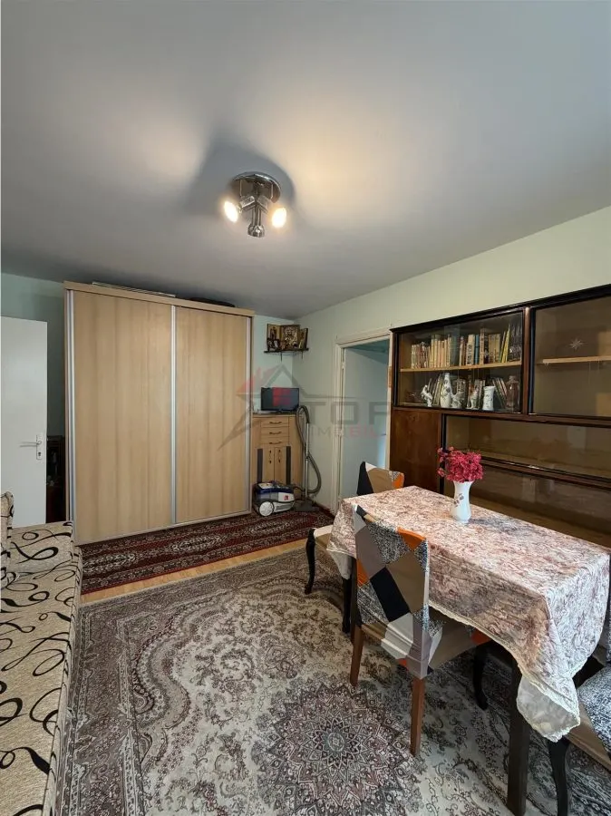 Inchiriere apartament 2 camere- Podu Ros, Bd. Socola - foto 5